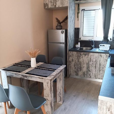 Nylio Apartment Превеза Экстерьер фото