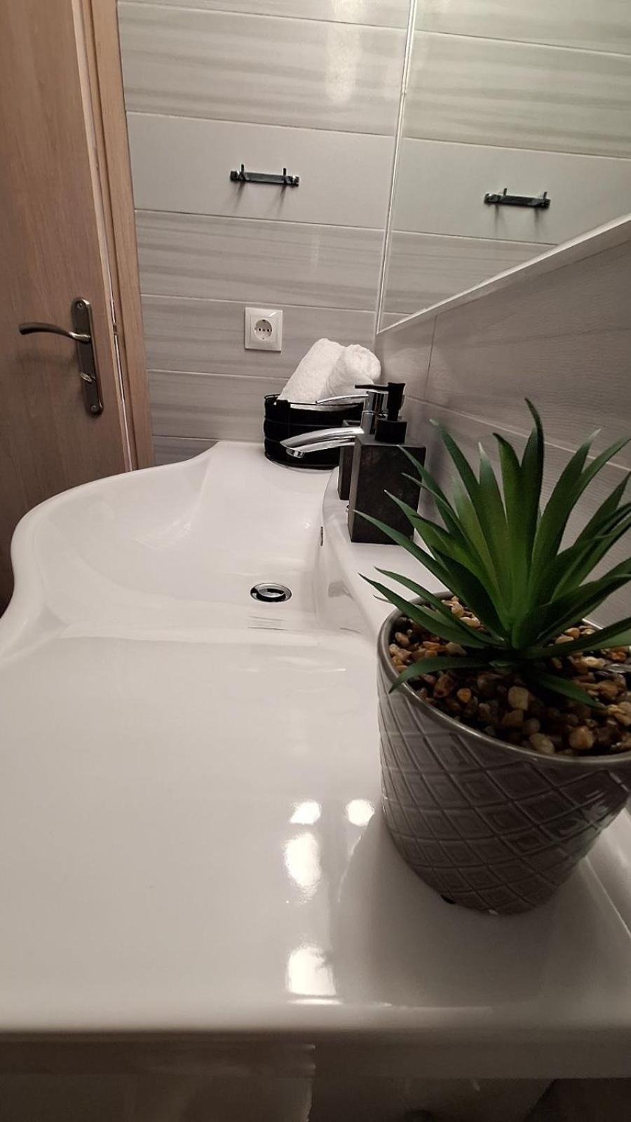 Nylio Apartment Превеза Экстерьер фото